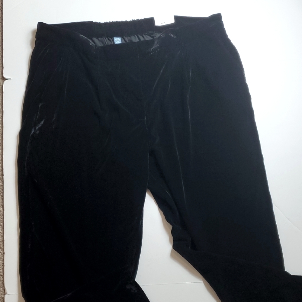 Old Navy Black Velvet Pants